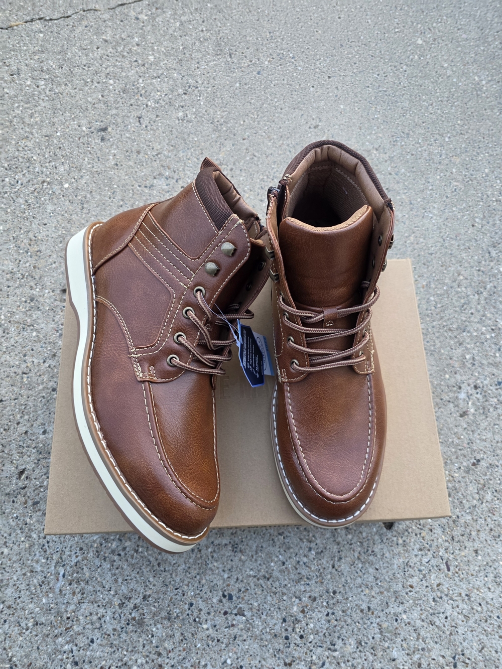 Steve Madden  Leather Casual Work Boots - Stylish Lace-Up Comfort Men Size 9